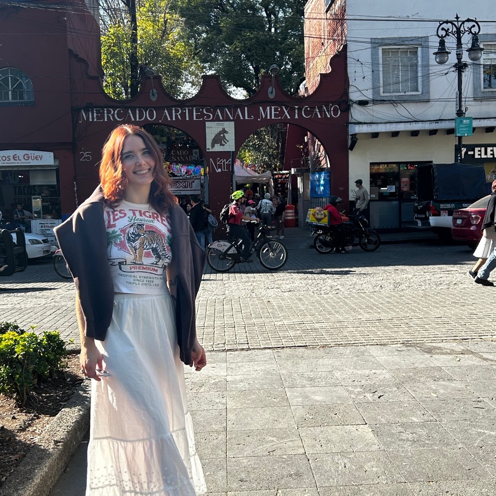 Meet your Posher, Whitney